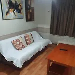 Departamento Con Ubicacion Privilegiada: Entre Metro Pedro De Valdivia Y Los Leones, Con Sillon Cama